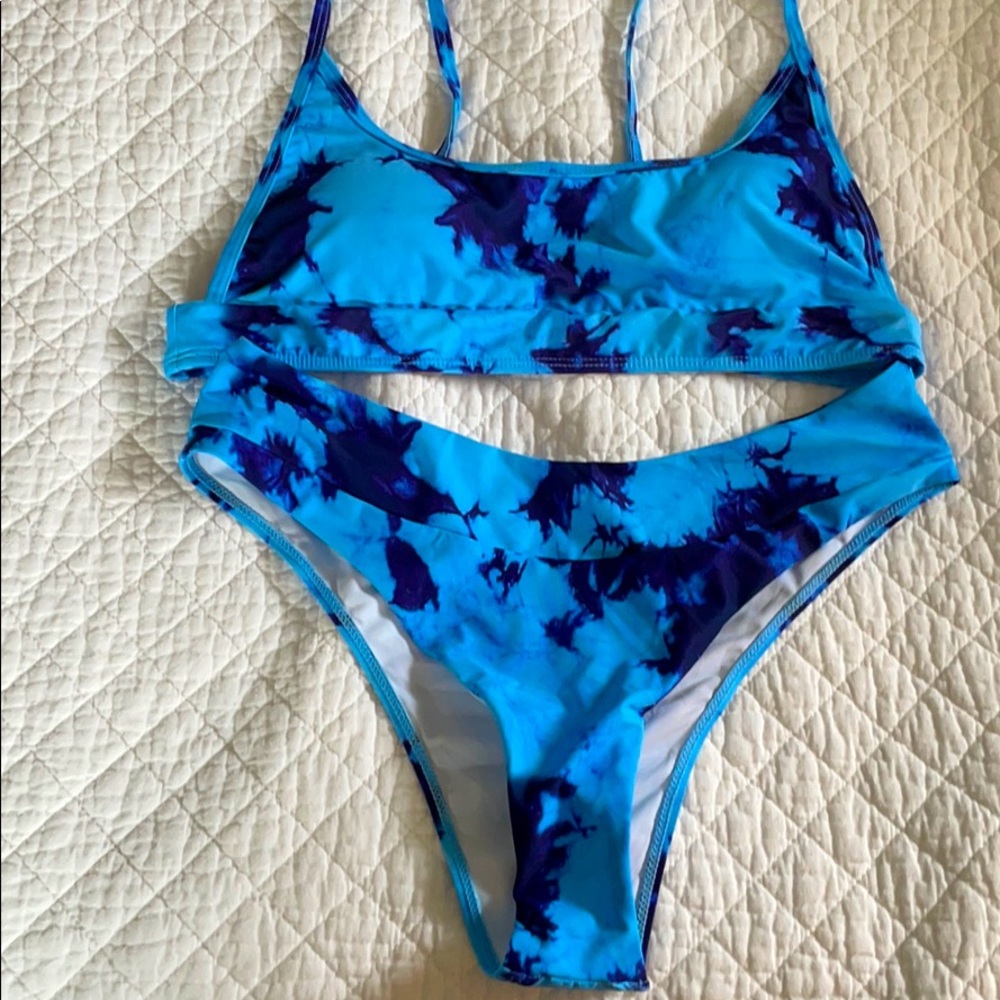 Tye dye bikini